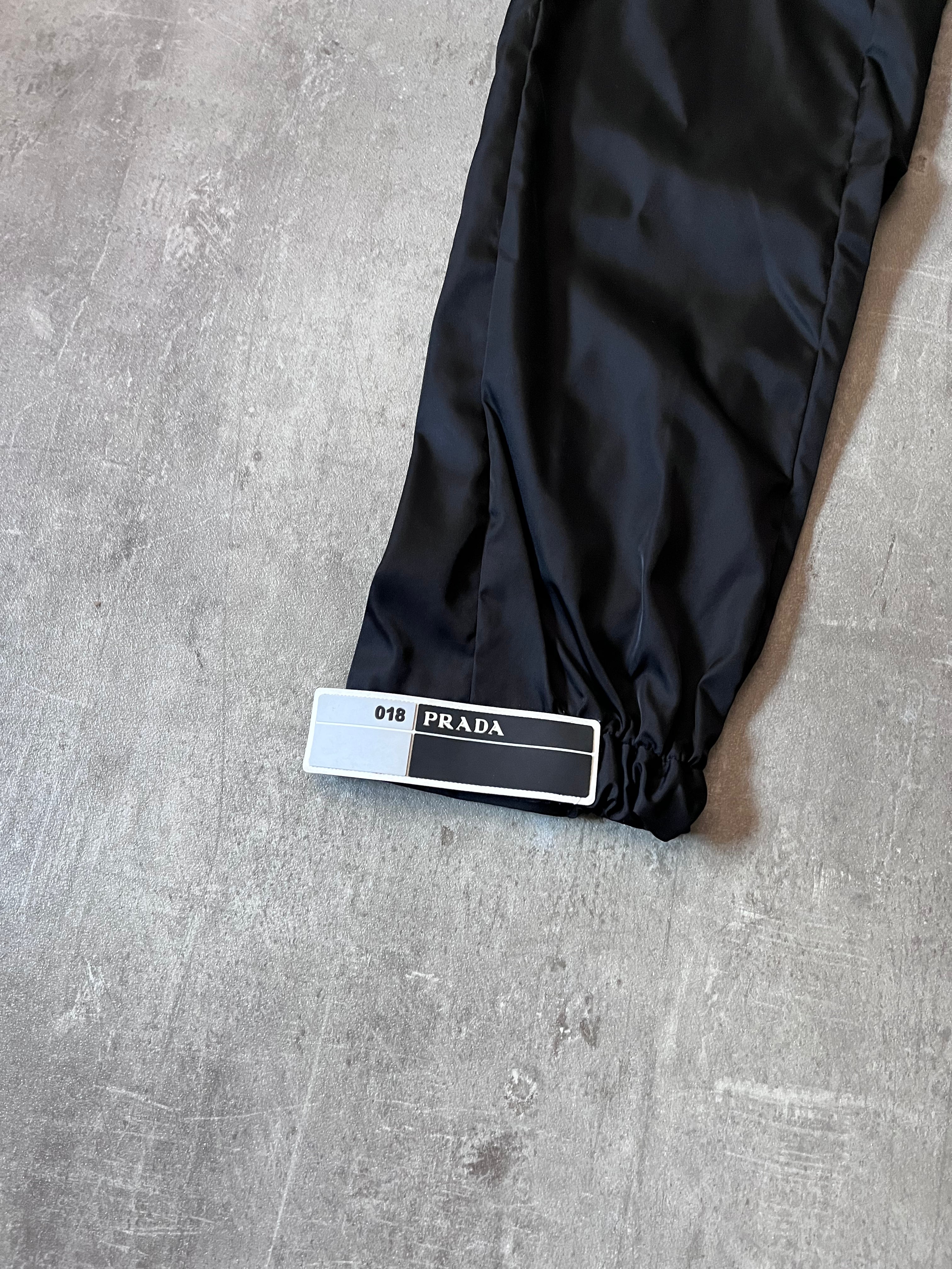 S/S 2018 Prada Gabardine Nylon Adjust Strap Track Pants Black Men - 30