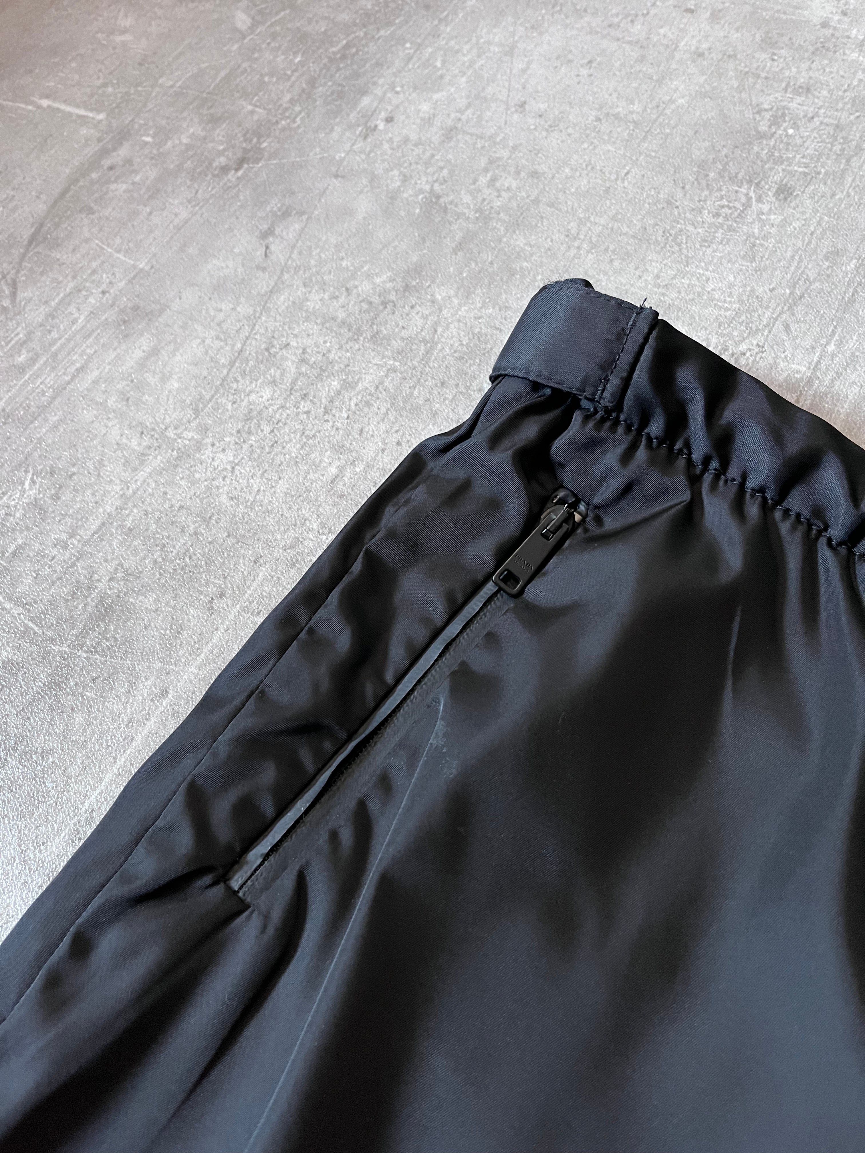 S/S 2018 Prada Gabardine Nylon Adjust Strap Track Pants Black Men - 30