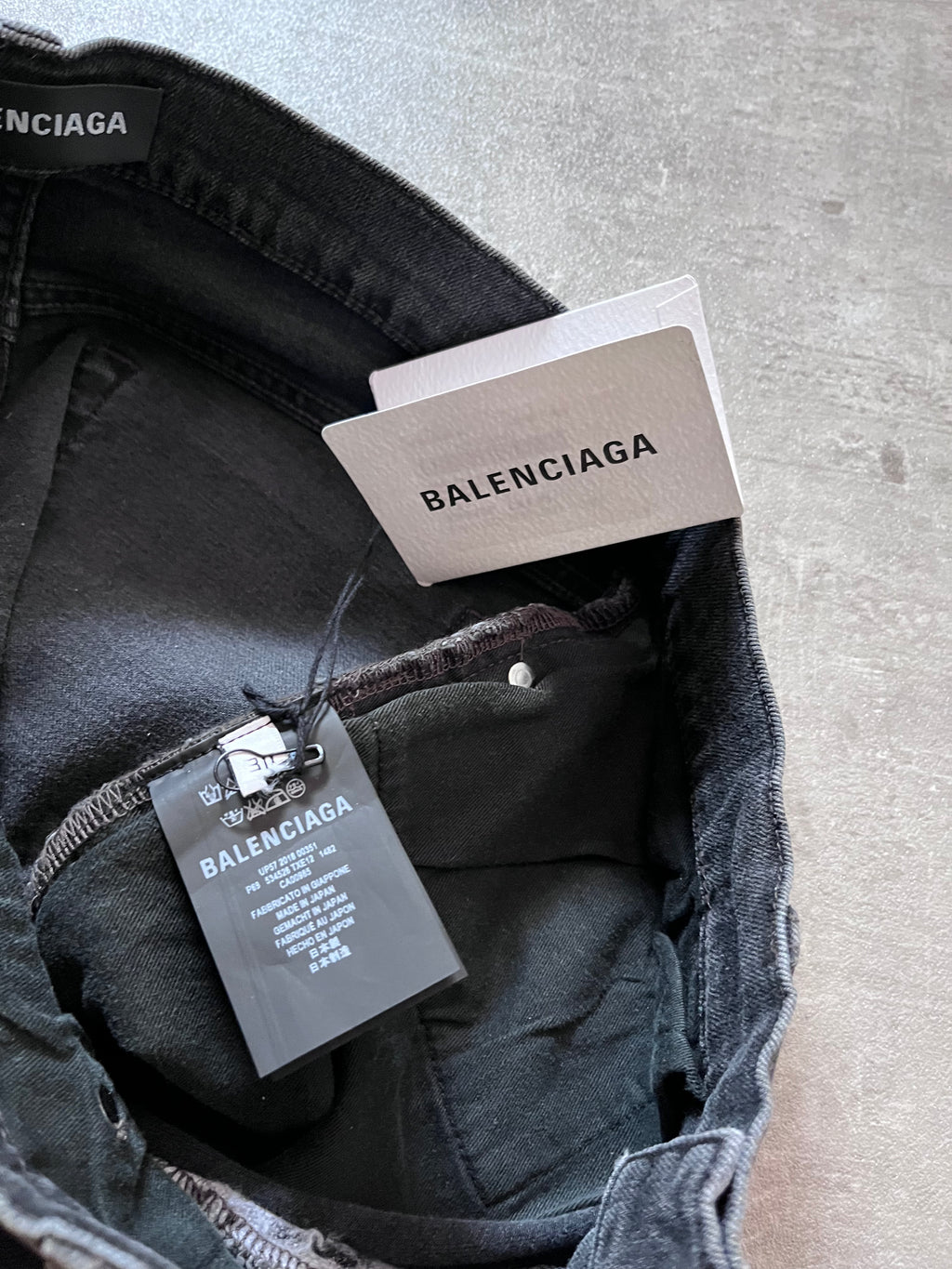 2018 Balenciaga Waxed Skinny Jeans Grey Men - 30