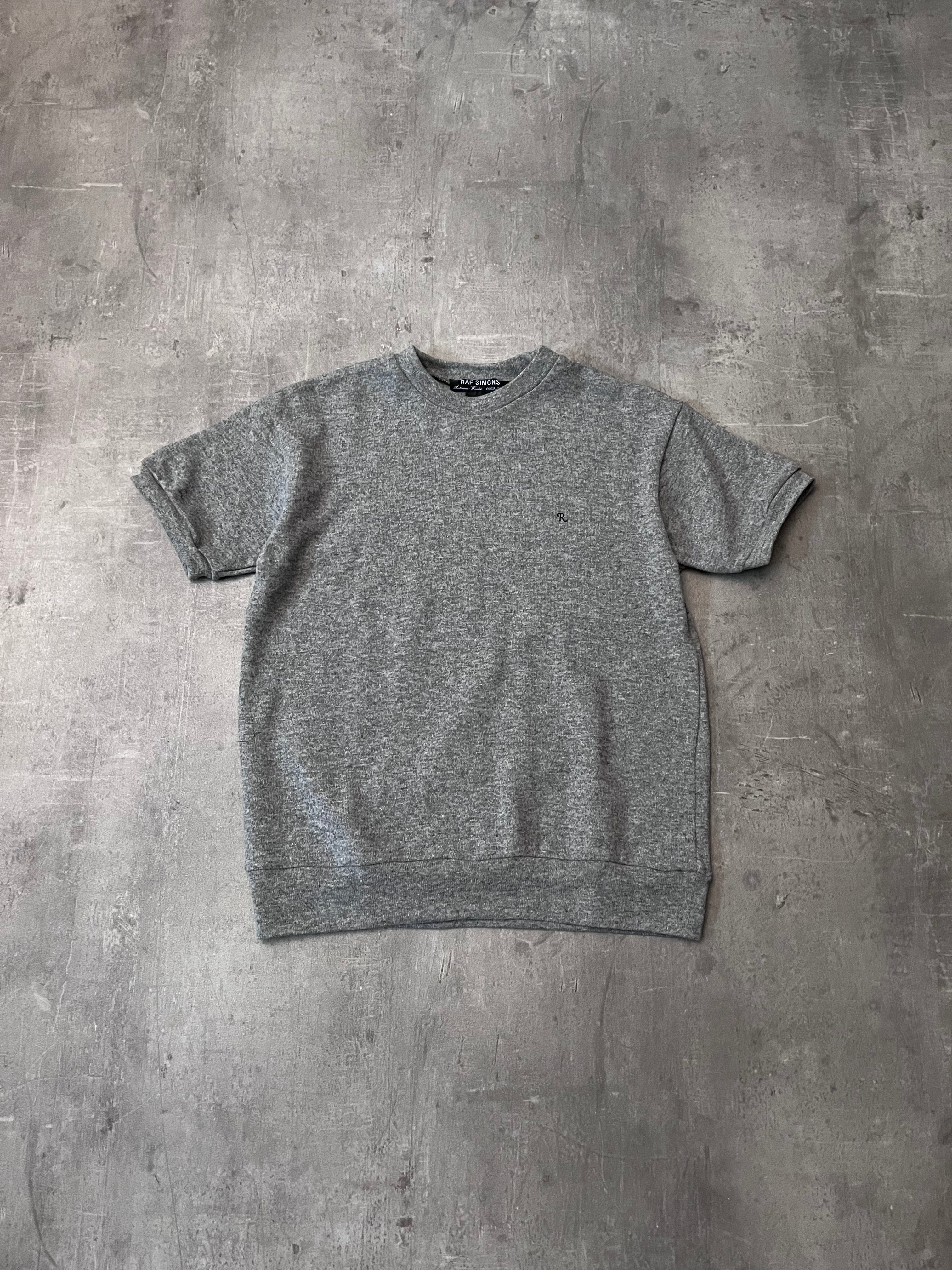 F/W 1999/00 Raf Simons Embroidered R Wool T-shirt Grey Men - M