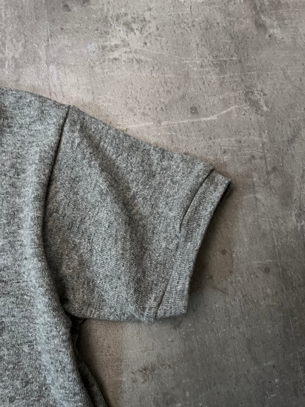 F/W 1999/00 Raf Simons Embroidered R Wool T-shirt Grey Men - M