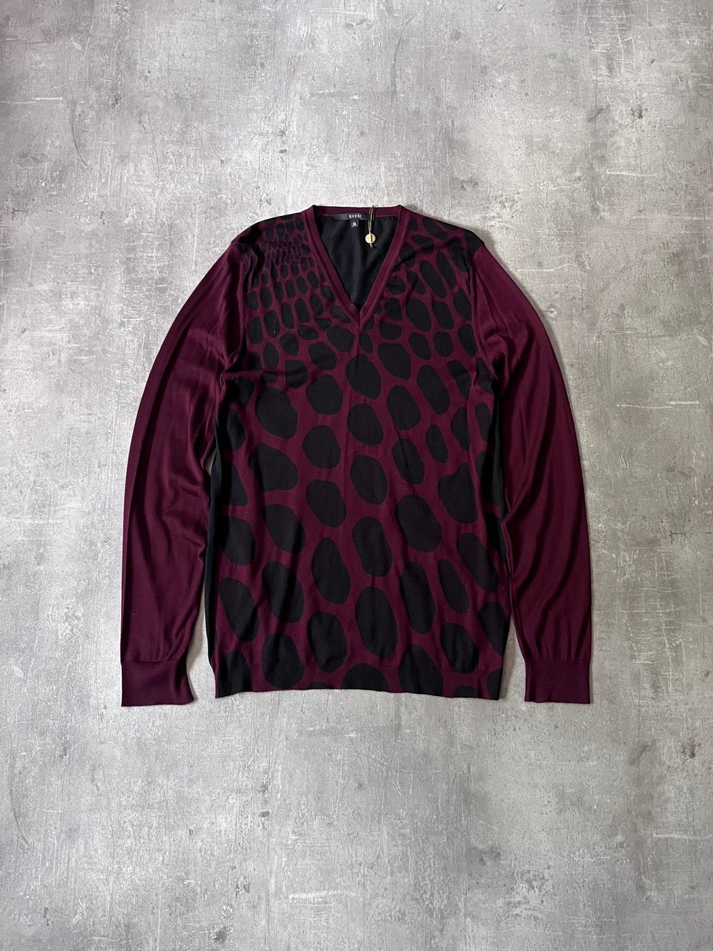 F/W 2009 Gucci Cashmere V-Neck Animal Print Sweater Burgundy Black Unisex - XL
