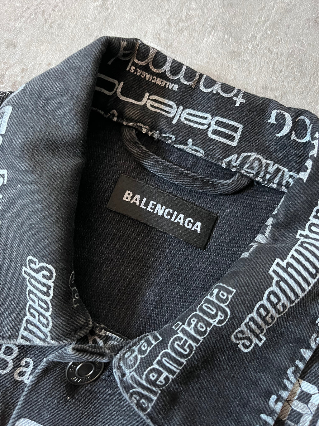 Balenciaga All Over Logo Print Denim Jacket Black Men - L