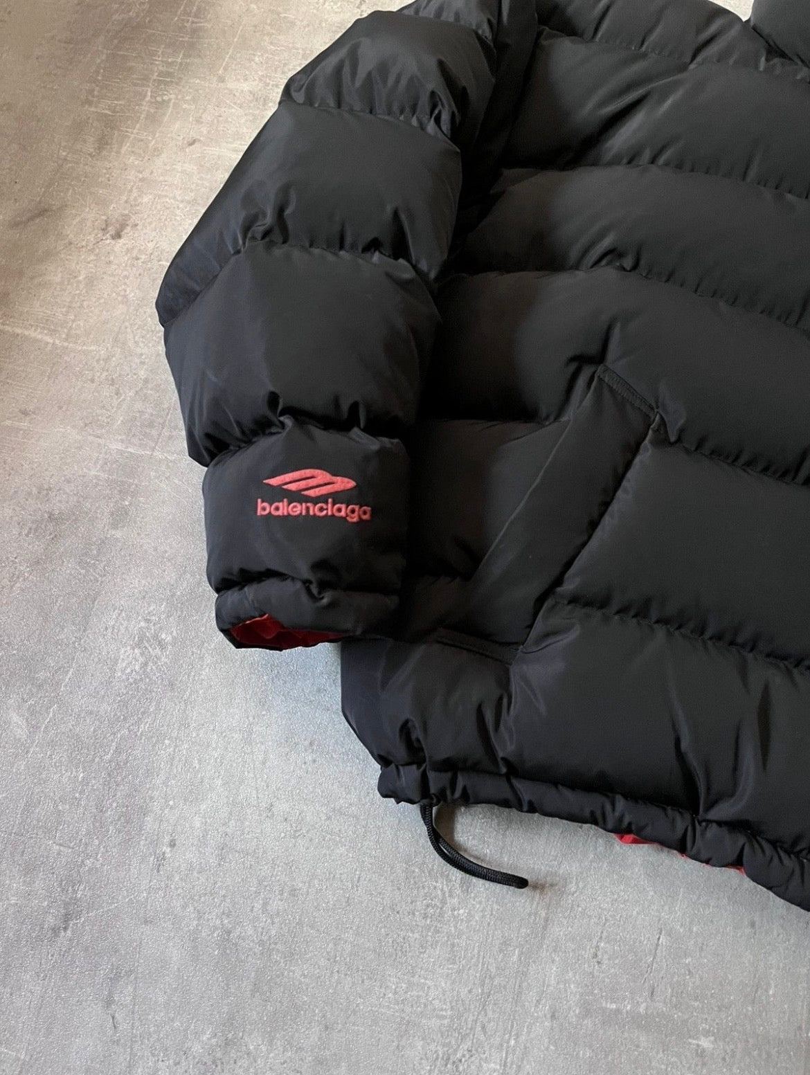 S/S 2024 Balenciaga Reversible Bomber Puffer Jacket  Black Red Men - L