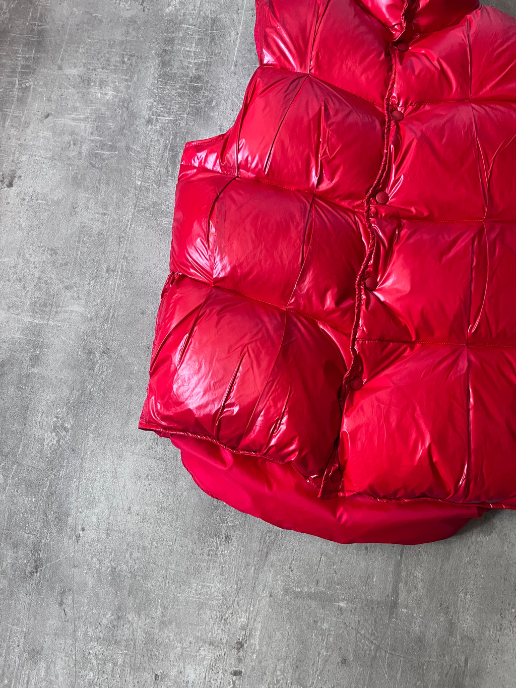F/W 2008 Maison Margiela Wrinkled Feather Puffer Vest Red Men - M