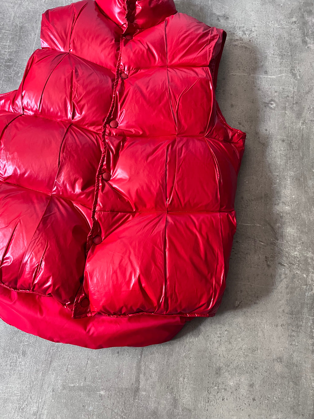F/W 2008 Maison Margiela Wrinkled Feather Puffer Vest Red Men - M