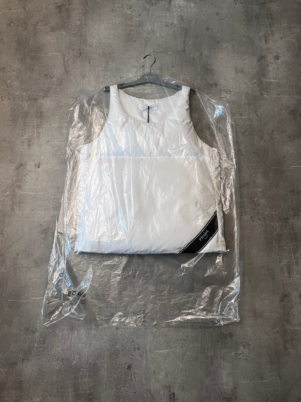 `F/W 2023 Prada by Raf Simons Padded Goose Down Pillow Style Vest Jacket White Men - L