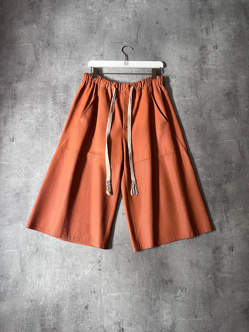 Loewe Leather Cropped Pants Orange Men - M