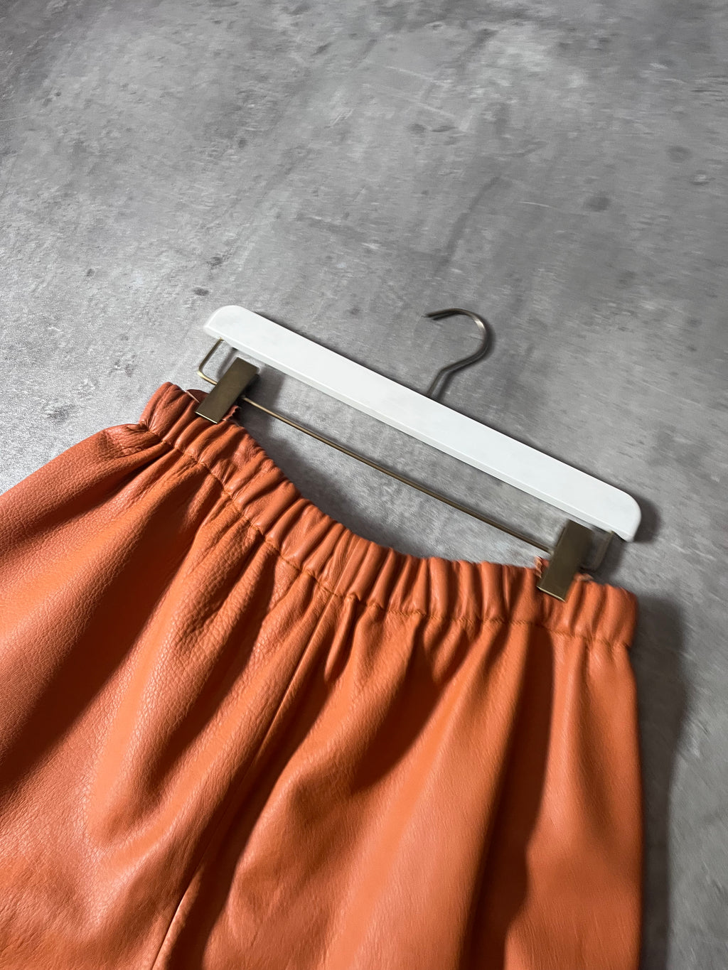 Loewe Leather Cropped Pants Orange Men - M