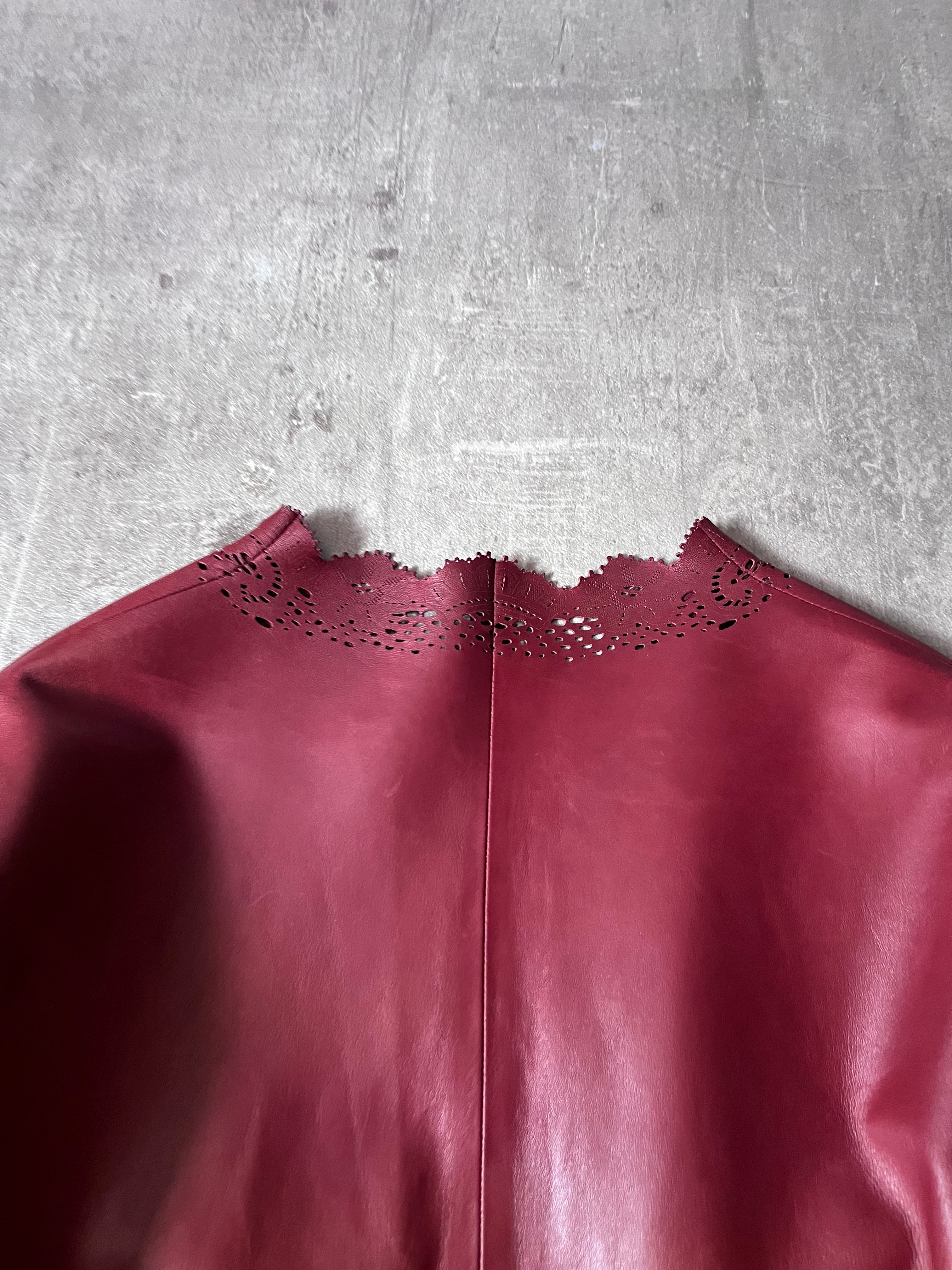 2000s Gucci by Tom Ford Leather Laser Cut Edges 3/4 Sleeve Jacket Burgundy Women - L